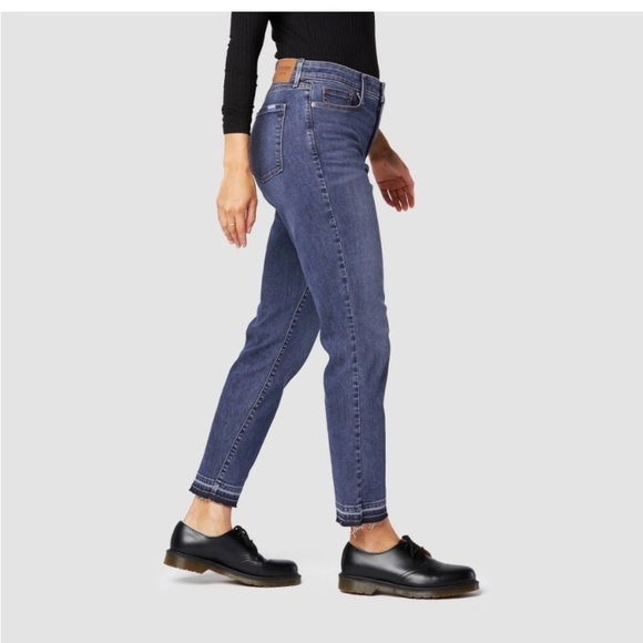 Women's Sculpting High-Rise Ankle Straight Jeans by DENIZEN from Levis®. - Picture 3 of 7
